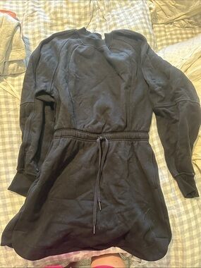 Lululemon Black Drawstring Waist Sweatshirt Dress